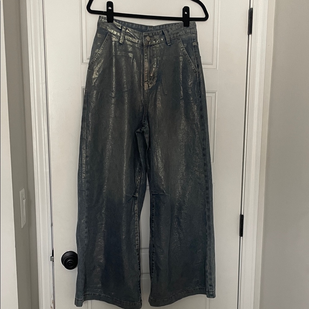 Wide Barrel Leg Iridescent High Waist Jeans Size 27